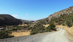 agiofaraggo mountain bike tour Crete corps at the wild landscape