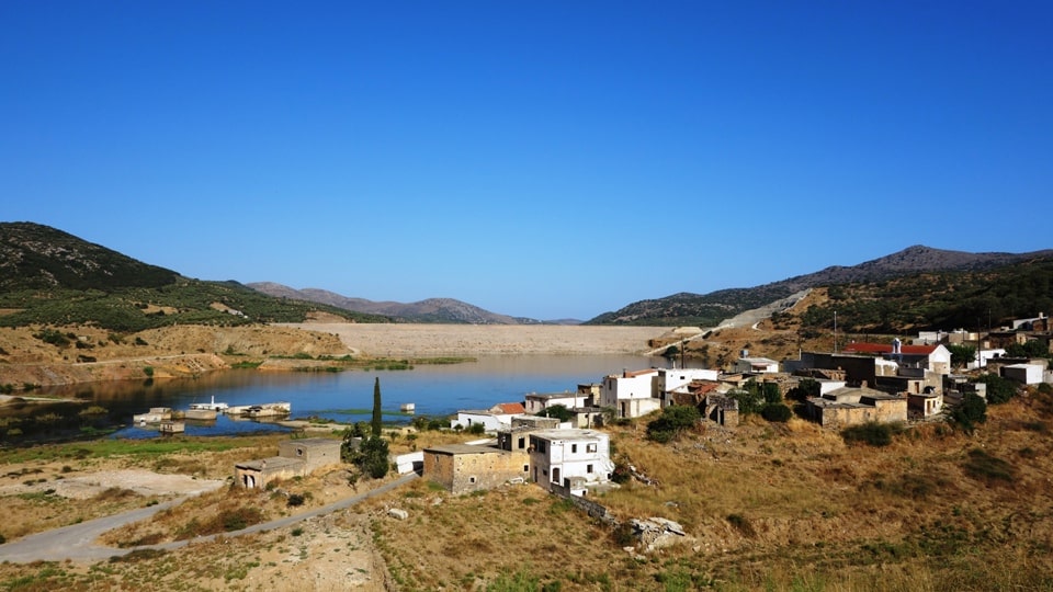 25-8-2014 sfendilli village Crete the new Atlantis of Aposelemis lake-min